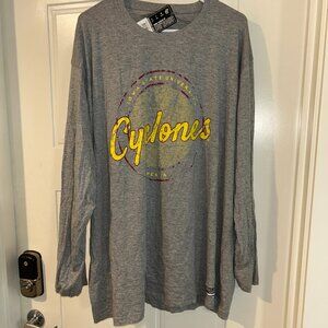 Long sleeve t-shirt